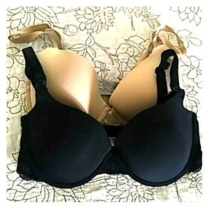 Lot of 2 Motherhood Maternity Nursing Bras